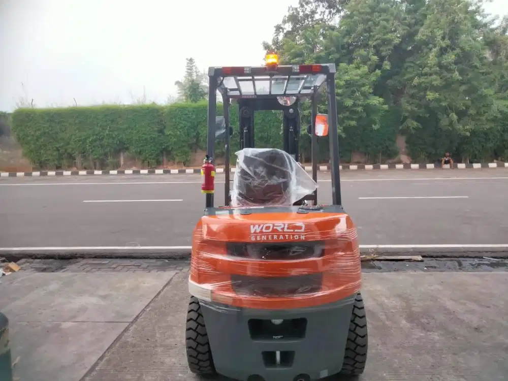 DI JUAL FORKLIFT FD30 3 TON A-SERIES BRAND WORLD