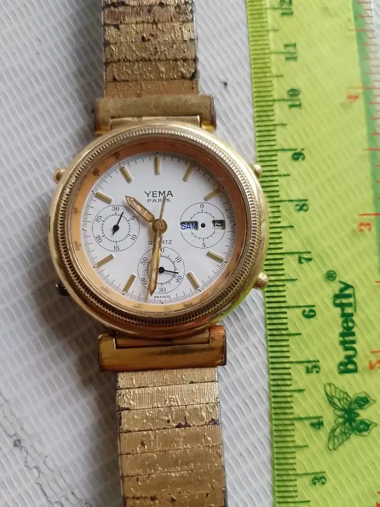 Jam tangan vintage yema paris