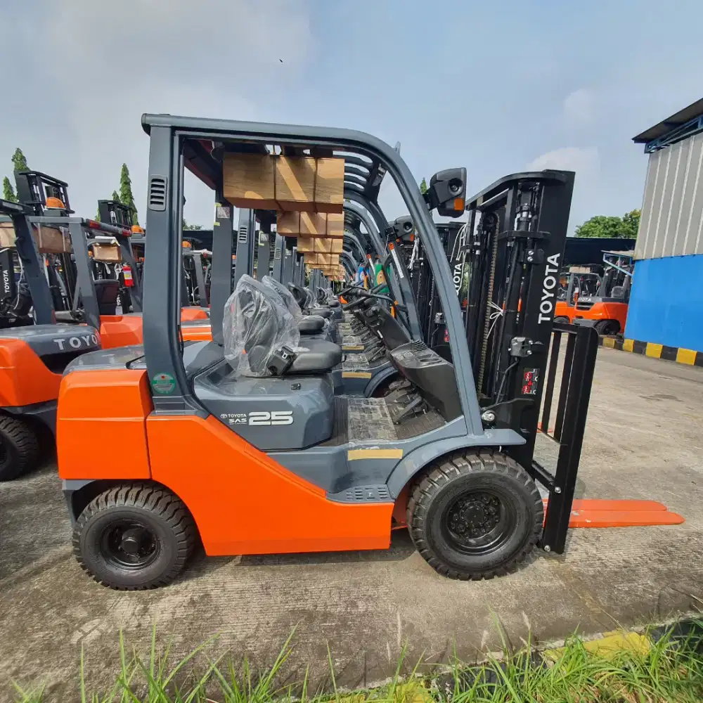 Forklift Toyota 62-8FD25