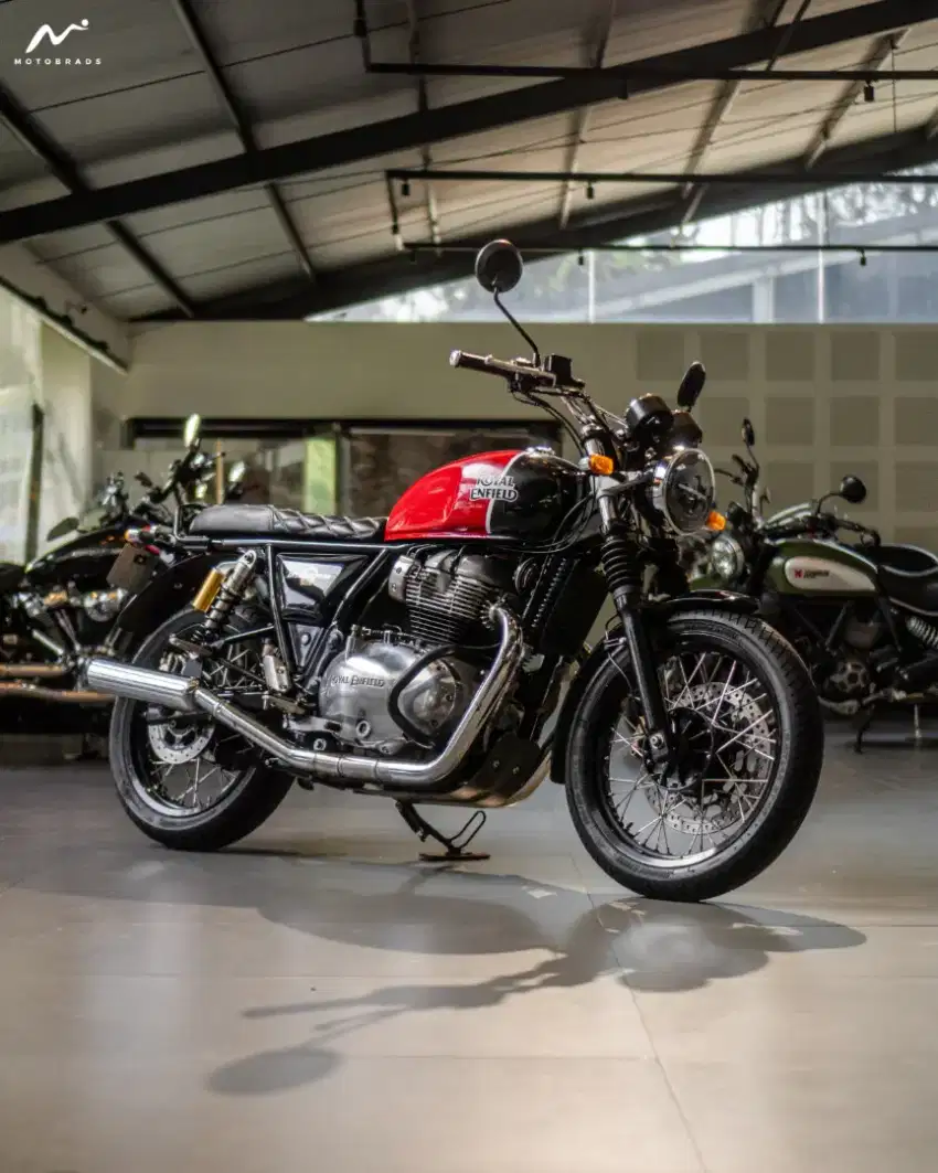 Royal Enfield Interceptor 650 Ravishing Red 2019