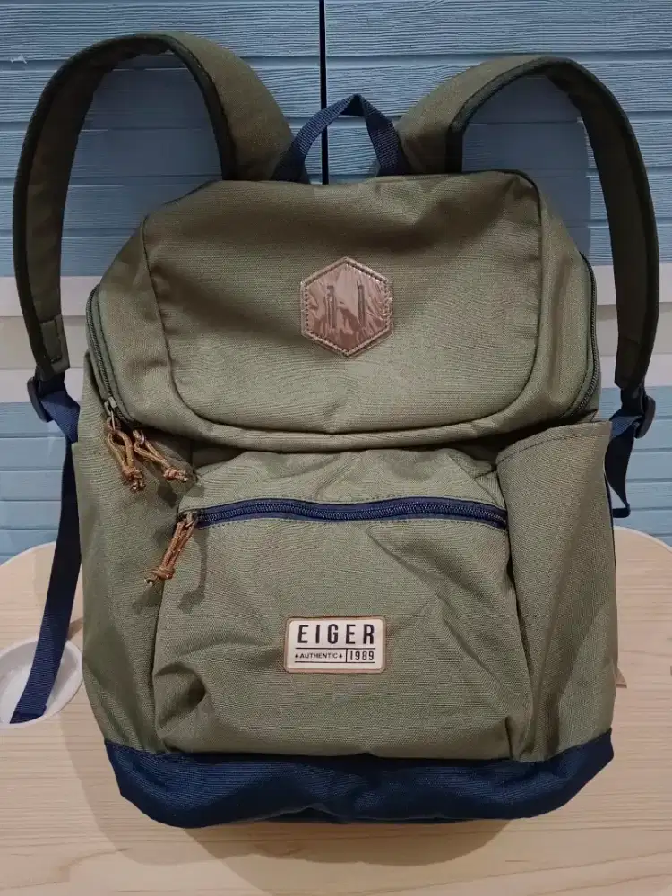 Ransel Backpack Merk EIGER DIJAMIN ORIGINAL Kap.15L Uk.27x11x37cm