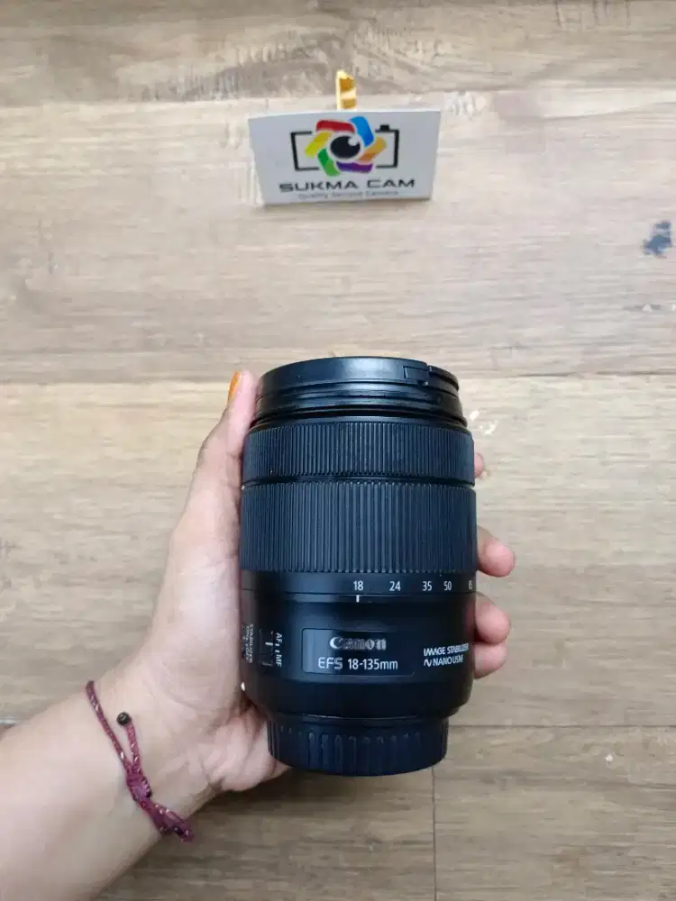 LENSA CANON EFS 18 135mm NANO USM