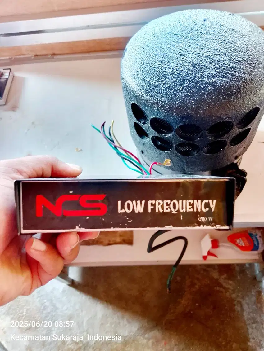 LOWFREQ 200WATT