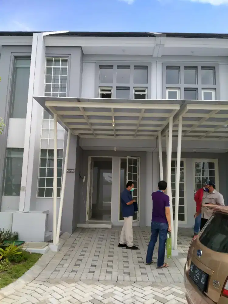 Dijual atau Sewa Rumah Cantik Grand Pakuwon Tandes Surabaya