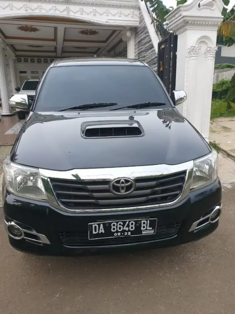 Hilux dobel cabin 4x4 thn 2012