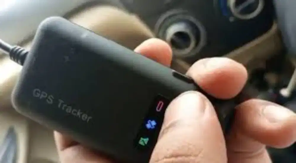 Gps mobil motor alat berat