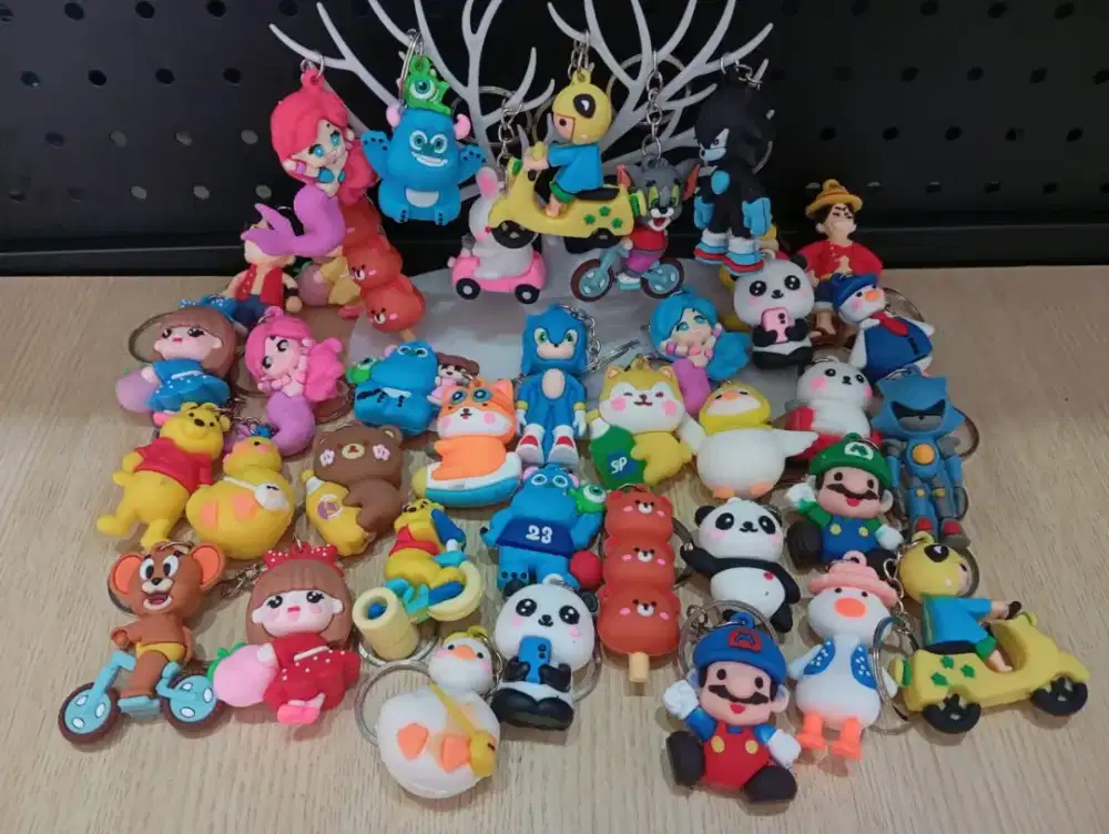 Gantungan Kunci Tas Karakter