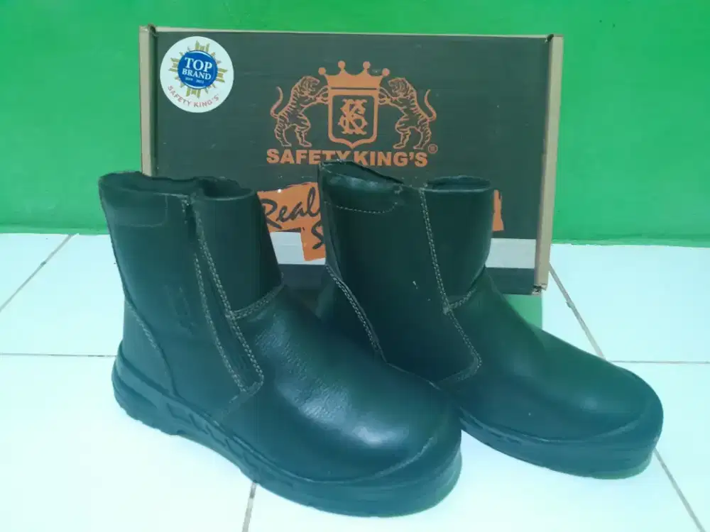 Sepatu safety kings original new