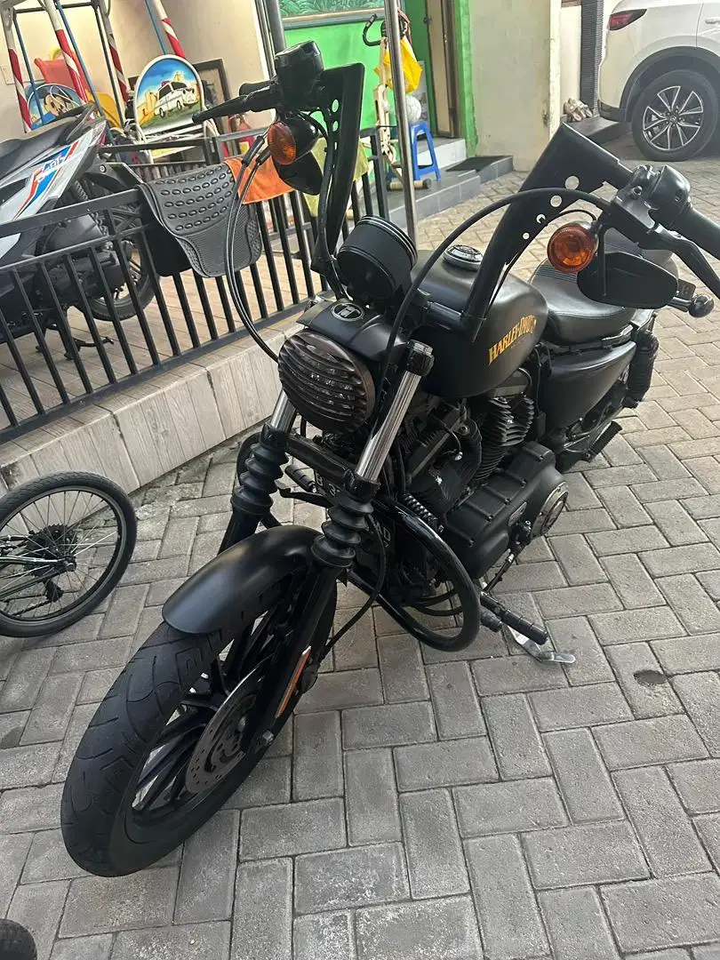 Harley davidson sportster iron 883 full paper