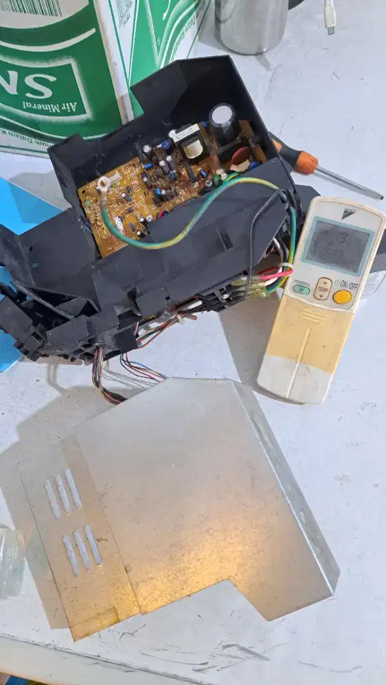 DIJUAL MODUL PCB DAIKIN 2PK FTNE50MV14