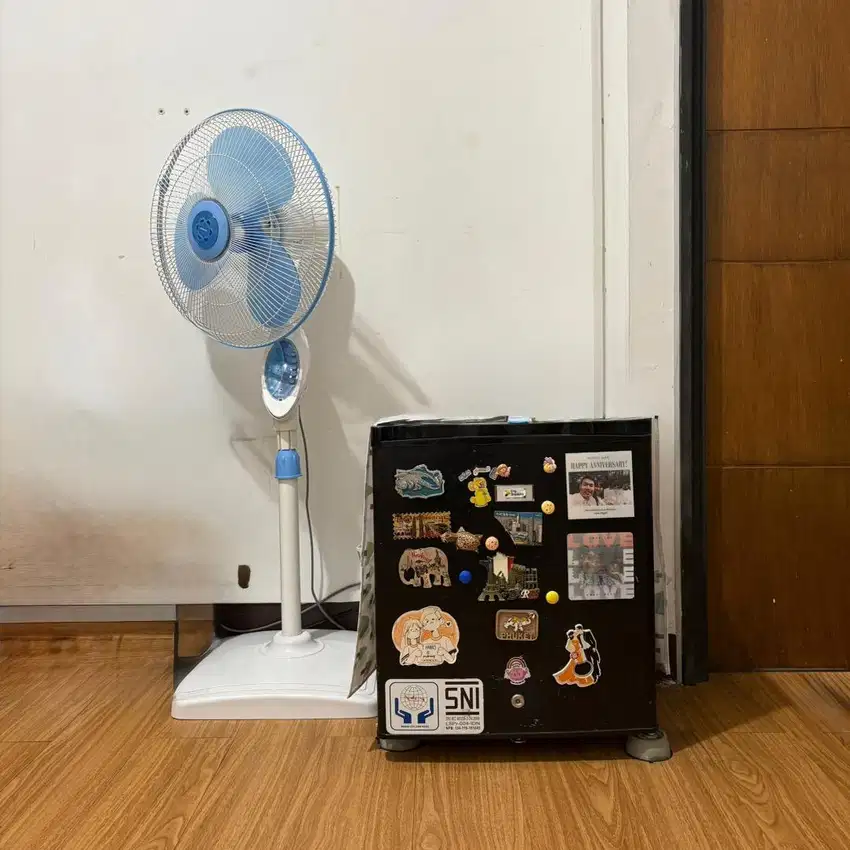 Kipas Angin Miyako & Remote, Mini Bar Kulkas