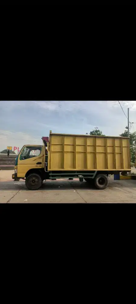 Truk colt diesel ps125 canter  6ban bak besi sentral