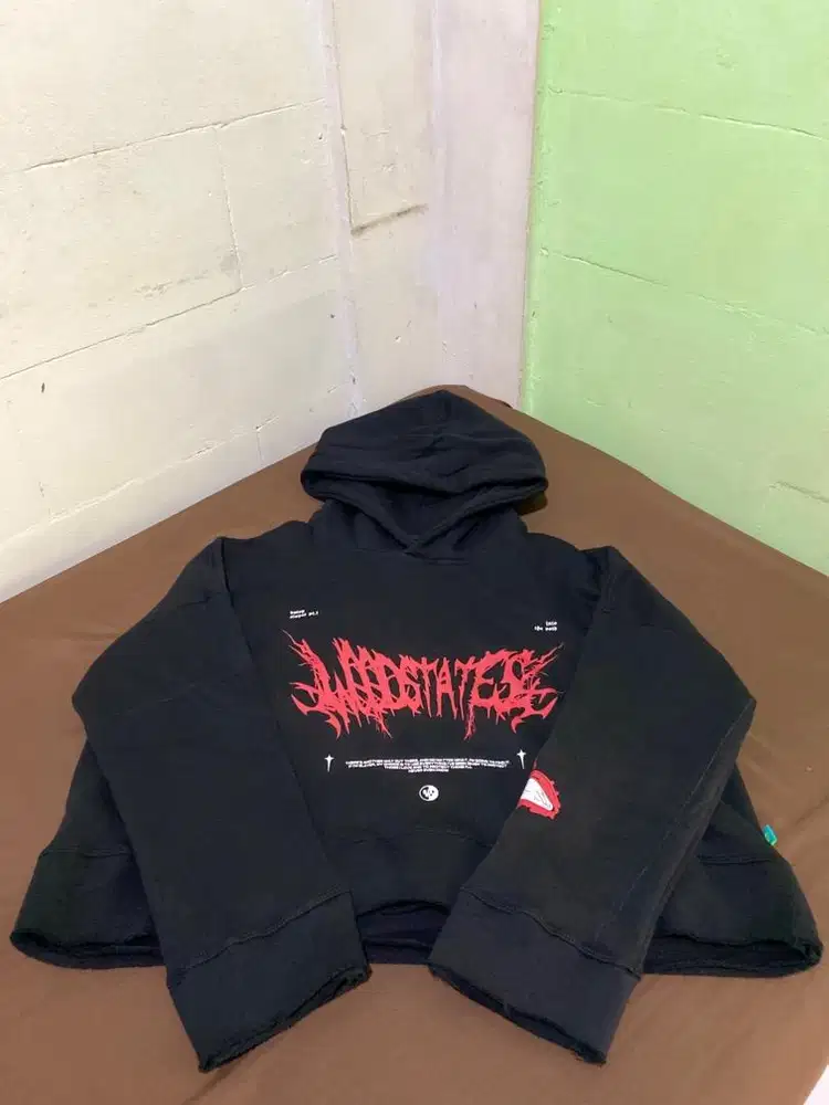 Woodstates Sweater Hoodie Unfinished Oversize Crop Slayer Black