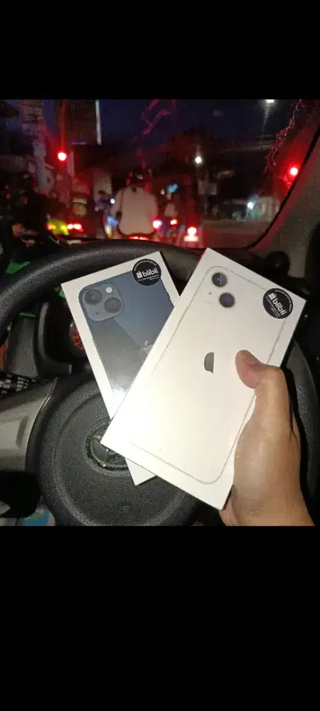 Iphone 13 BNIB new garansi resmi tAm ibox gdn blibli