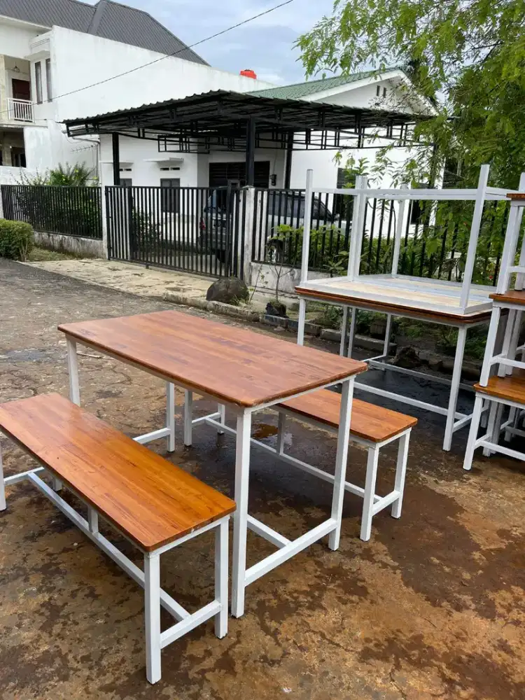 Meja Kursi Cafe