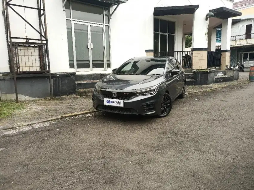 Pajak Panjang - HONDA CITY 1.5 HATCHBACK RS BENSIN A/T 2022 ABU