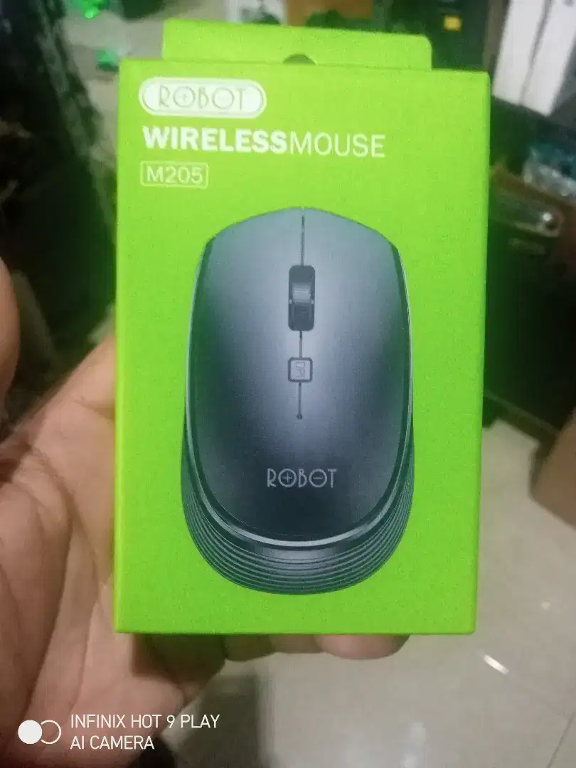 Mouse Wireless Robot M205