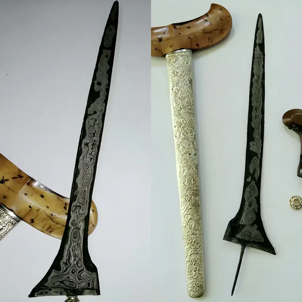 TILAM UPIH JUNG ISI DUNYO