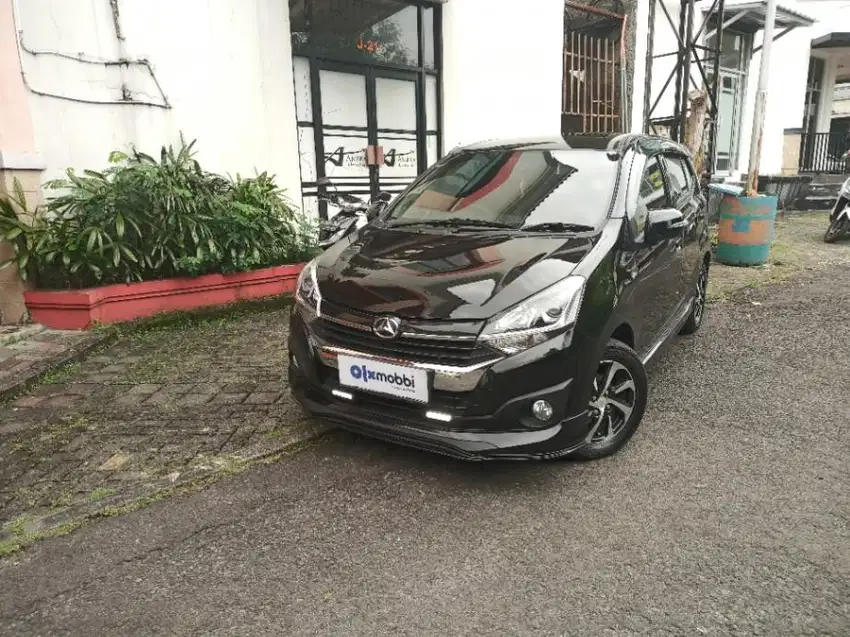 DP Rendah - DAIHATSU AYLA 1.2 R DELUXE BENSIN M/T 2017 HITAM