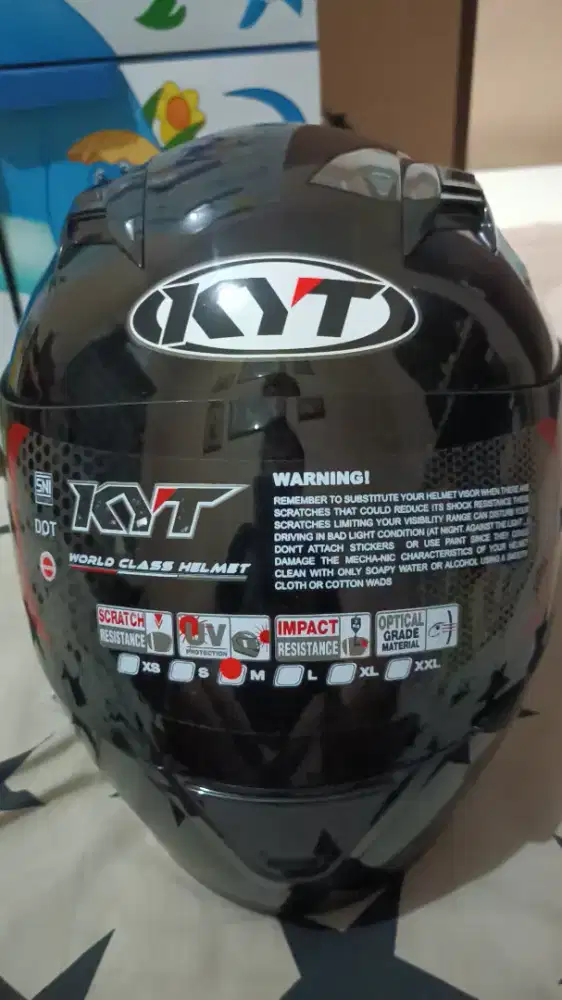 KYT R10 Black Glossy