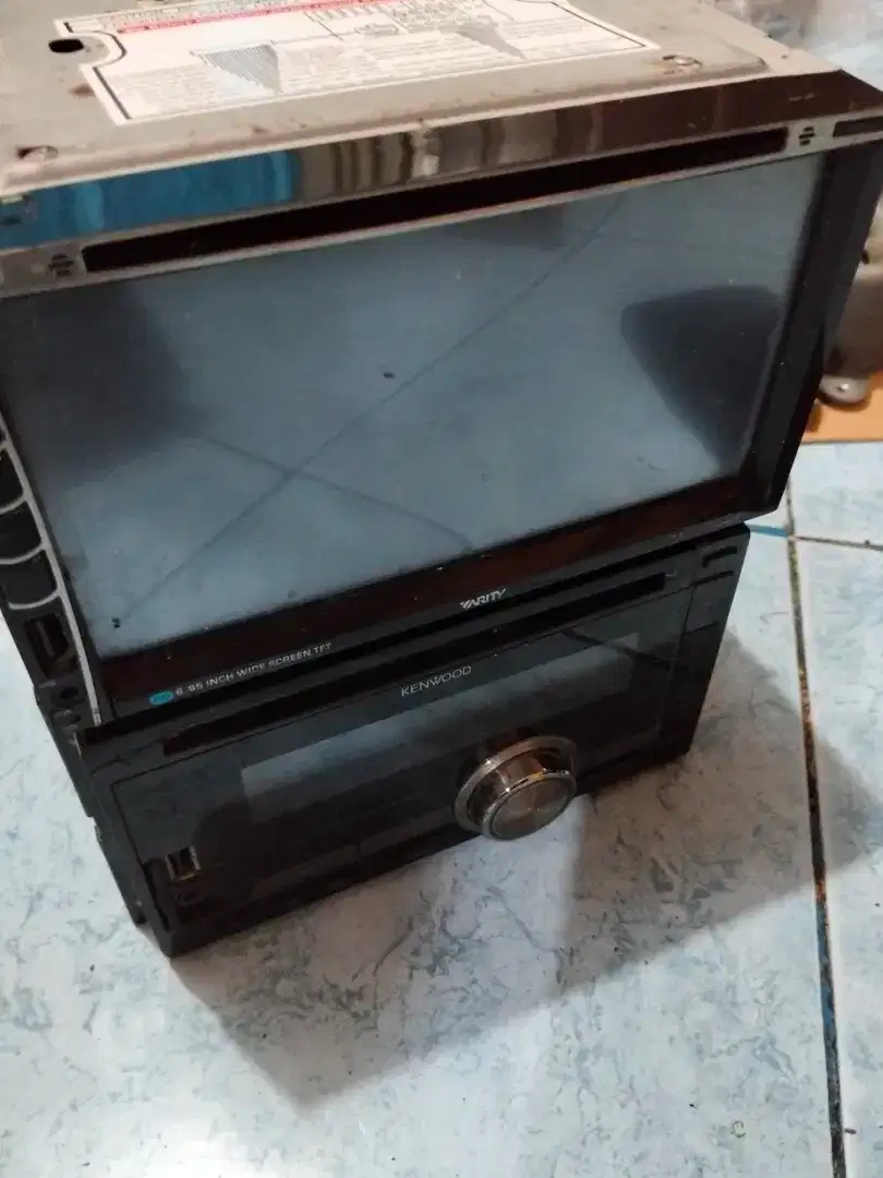 Negoin TV bluetooth&Tape Mobil Bekas,Msih Hidup,Siap Pakai,Harga Nego!