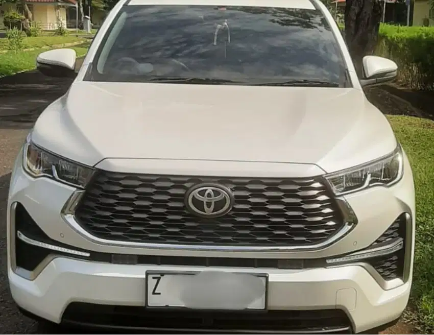 Dijual INNOVA ZENIX TYPE V 2.0 Automatic (Non Hybrid)  Tahun 2023