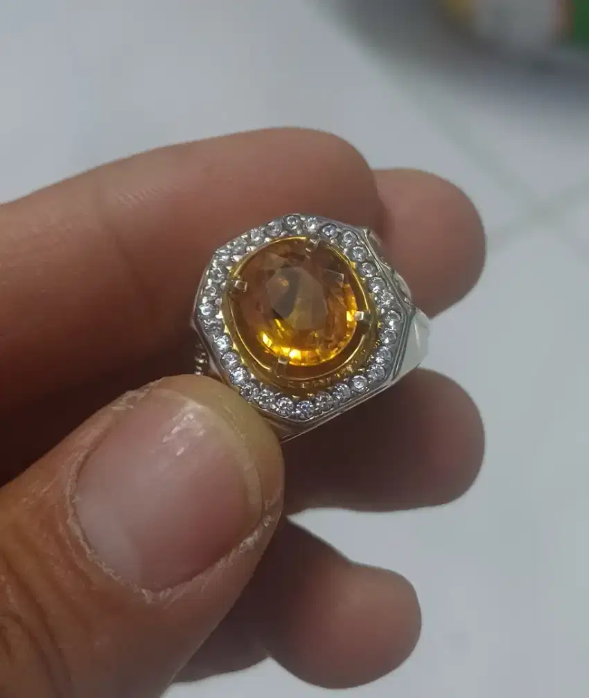 Natural orange safir tanzania