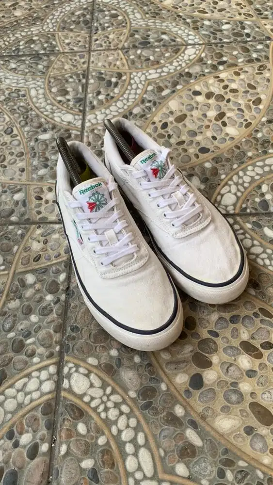 reebok classic class c