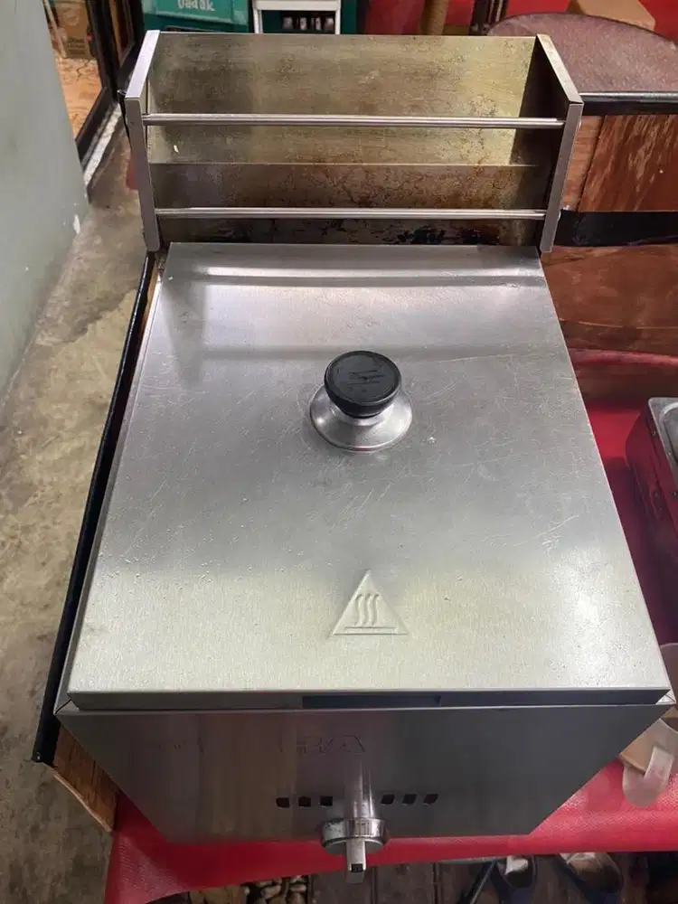 GETRA DEEP FRYER PENGGORENGAN GF-101G