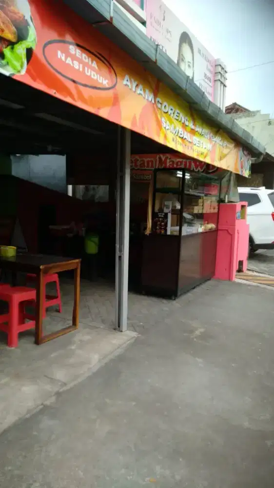Dibutuhkan Pegawai Warung Ayam & Soto Lokasi Maguwoharjo, Yogyakarta