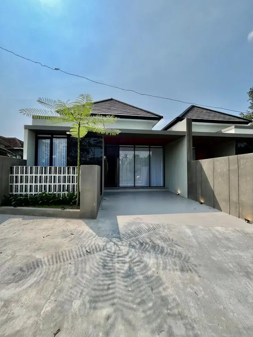 Rumah Mewah Strategis 18 Menit Ke UGM di Jl Kaliurang Km13