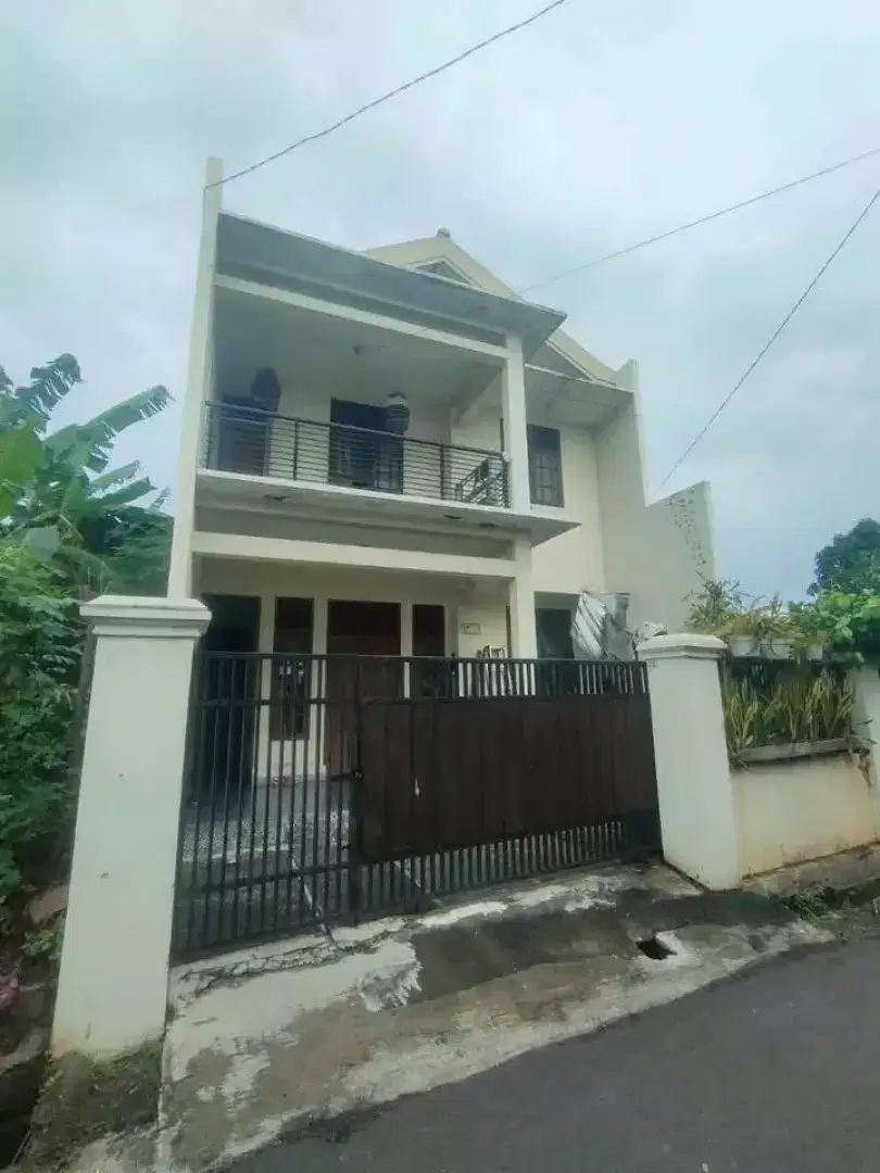 Jual Rumah seken 2lantai