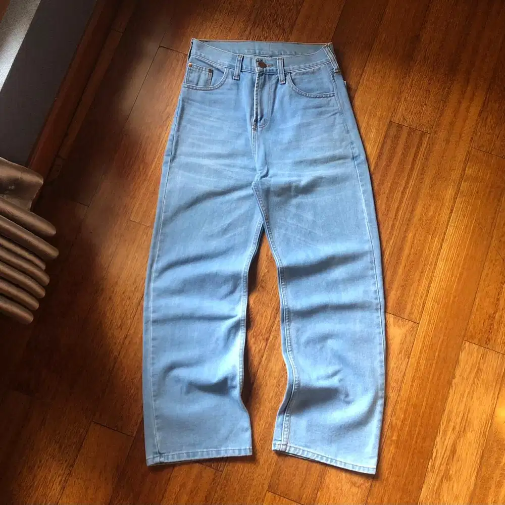 LOOSE FIT DENIM JEANS BY SELFLESS (PRELOVED)