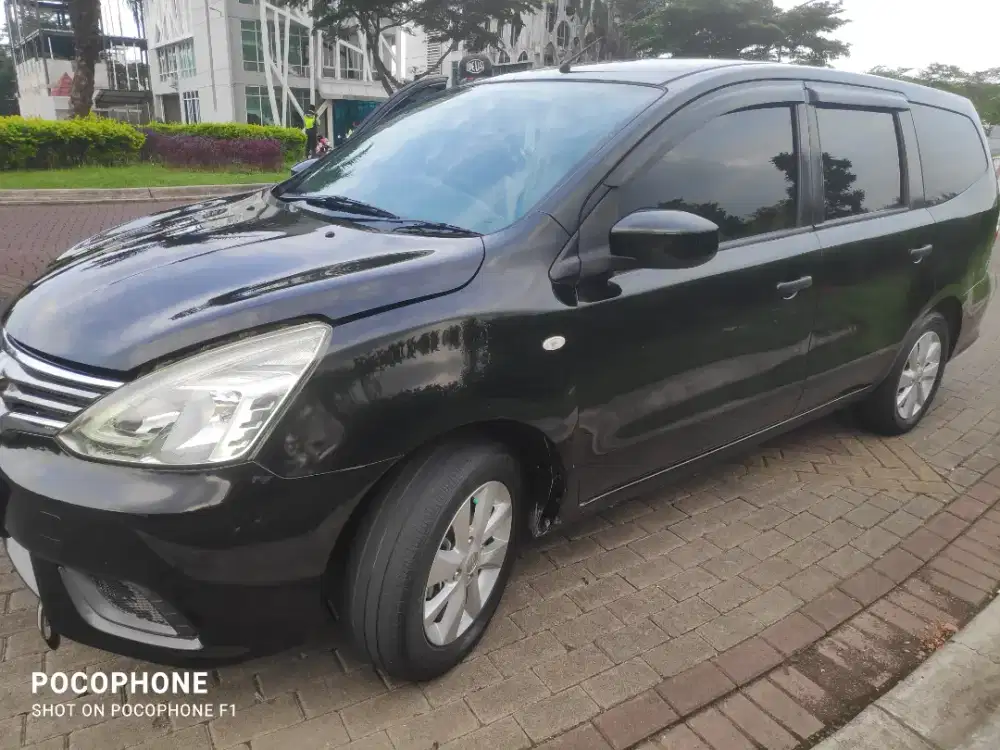 Jual cepat Nissan GRAND livina Tahun 2014 SV 1500 cc