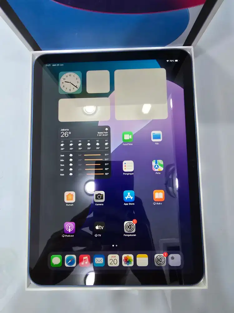 Apple Ipad Gen 10 256Gb Wifi Blue Garansi resmi GDN 6 bln -MasterCom