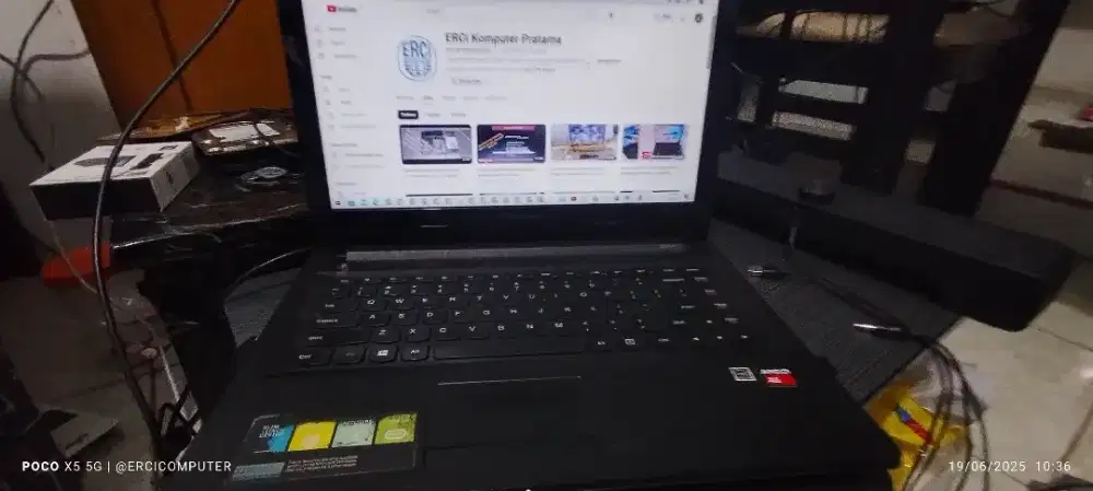 Laptop Lenovo Ideapad G40-45,AMD A6 Ram 8GB,HDD 512GB.Batre up to 2jam