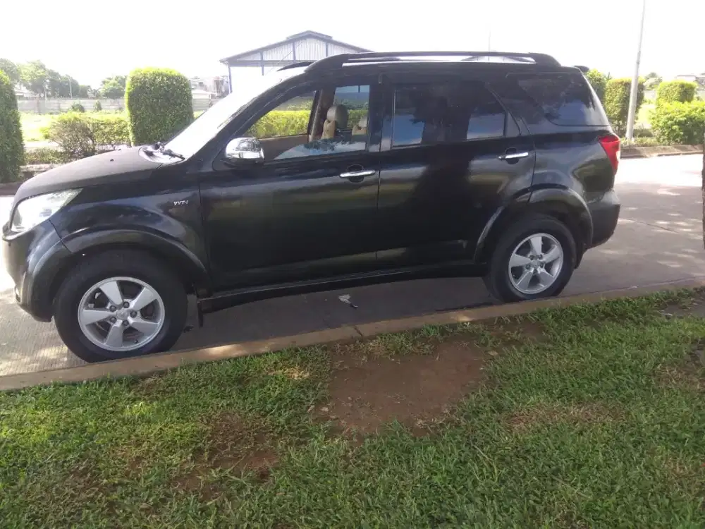 Jual  Toyota rush matic 2008 tipe S tipe tertinggi di zaman nya