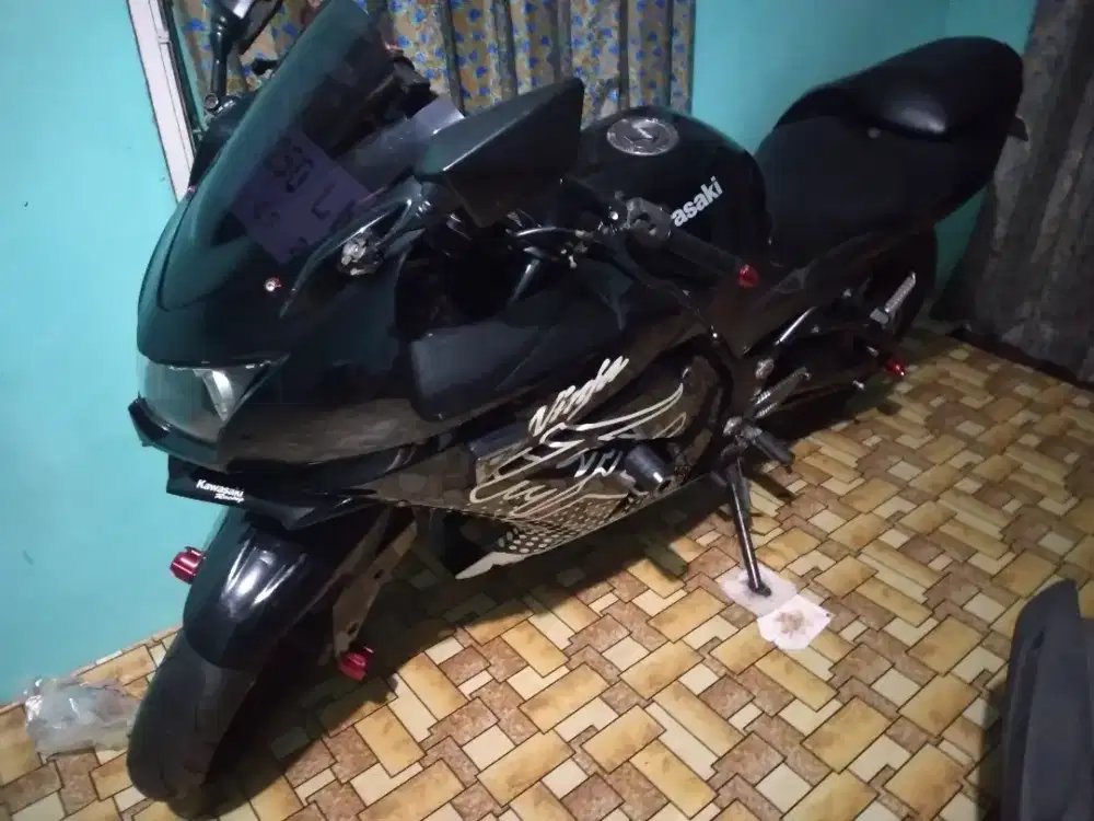 Kawazaki ninja 250