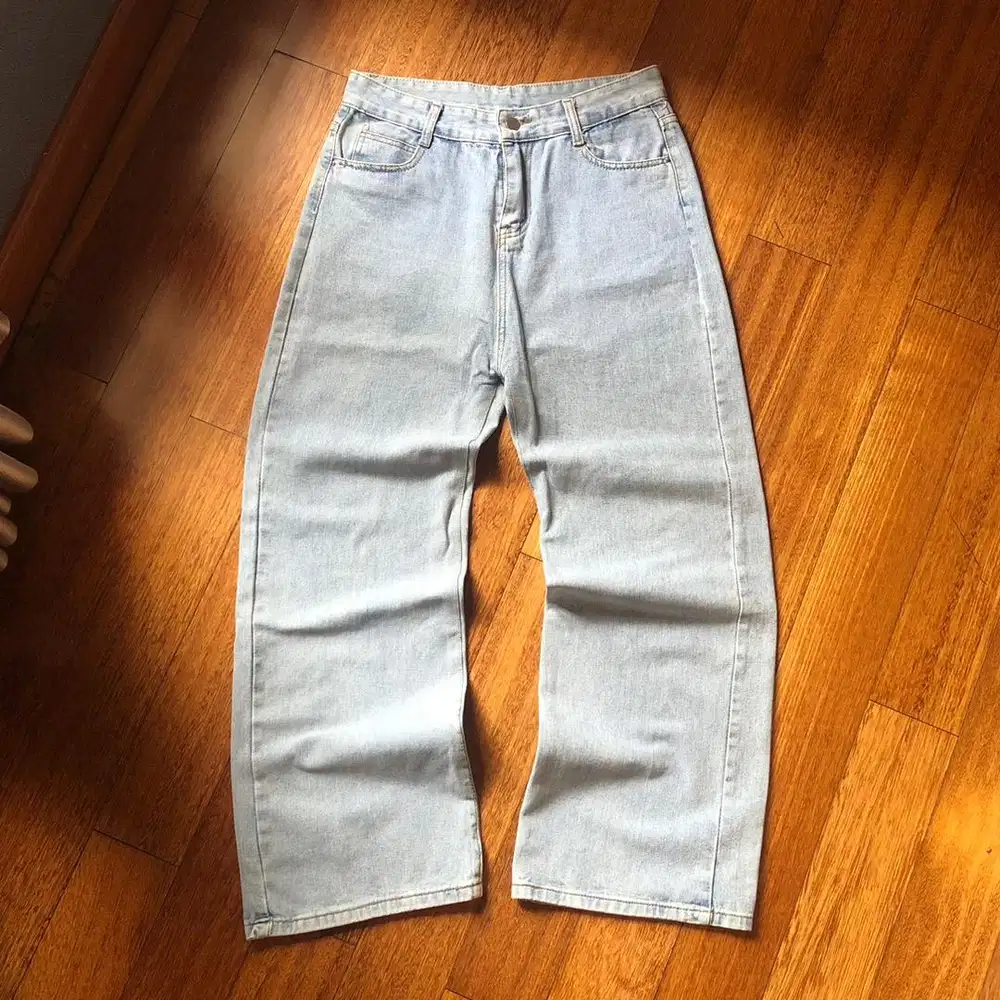 WIDE FIT DENIM JEANS NO BRAND (PRELOVED)
