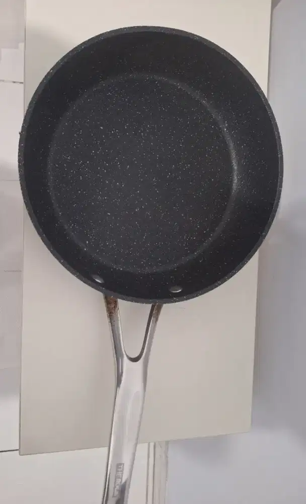 Wajan penggorengan anti lengket