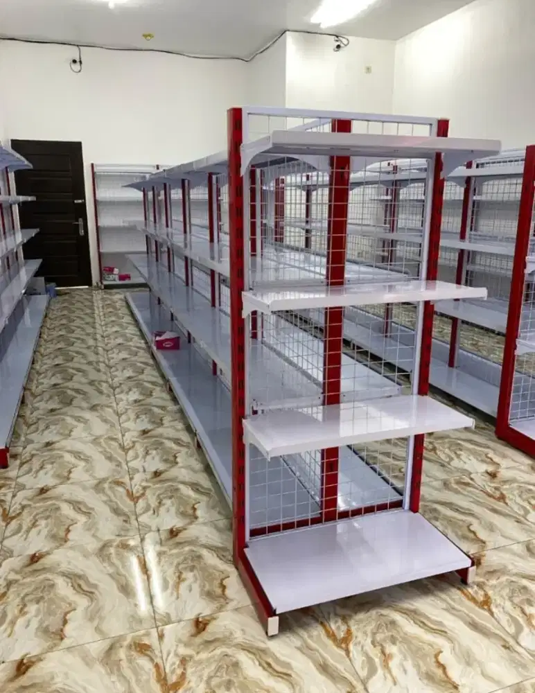 Rak minimarket bikin warung tampil keren