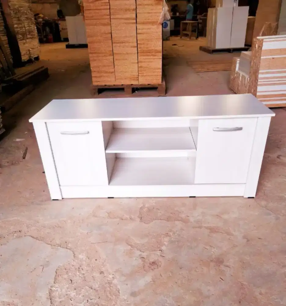 (Murah-Kualitas) Meja Tv Partikel Board Minimalis