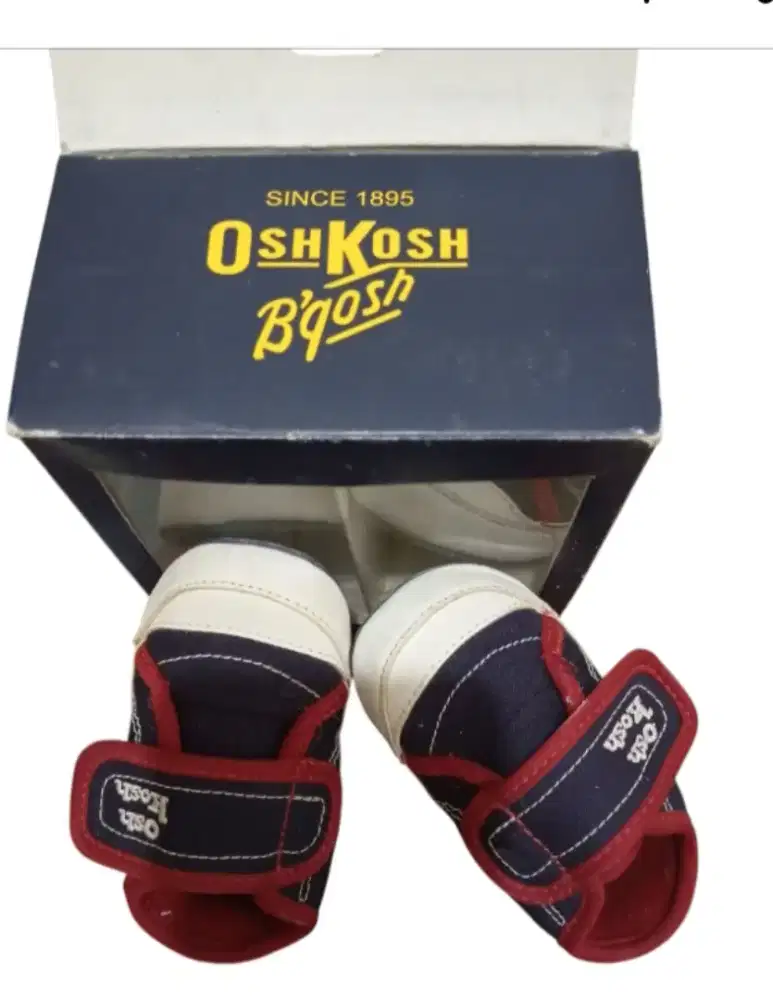 Sepatu bayi oshkosh original 1-3 bulan
