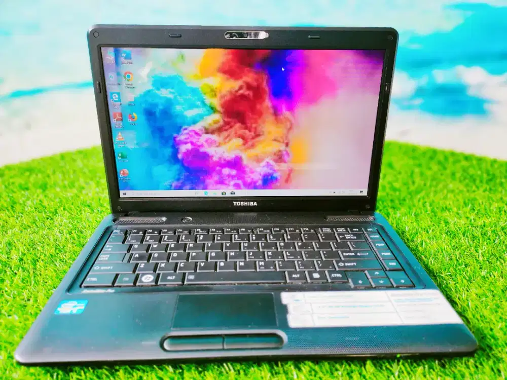 LAPTOP TOSHIBA C640 i5 8GB SSD 128GB & HDD320GB DESIGN CODING NGEBUT