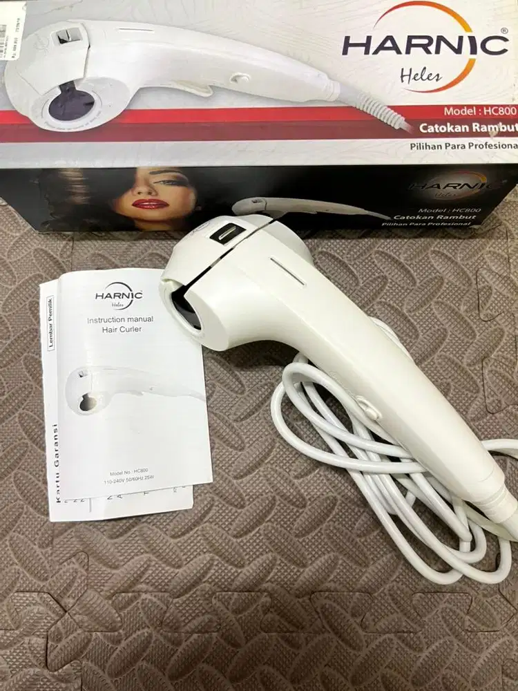 Harnic Heles pengeriting rambut