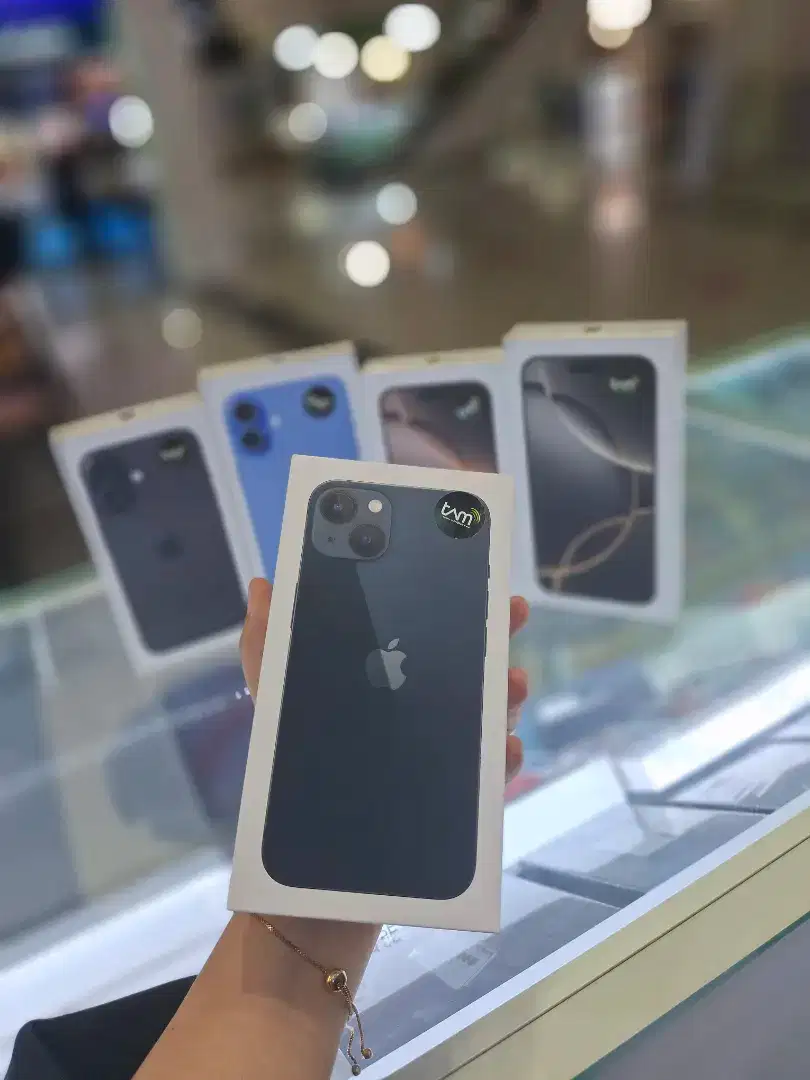 NEW, SEGEL, GARANSI RESMI IBOX, IPHONE 13 128 GB TURUN HARGA