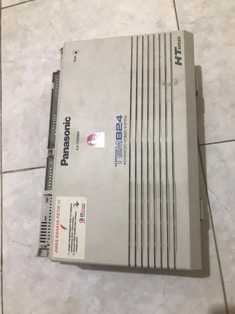 PABX Panasonic KX-TEM824 3 Line 8 Ext