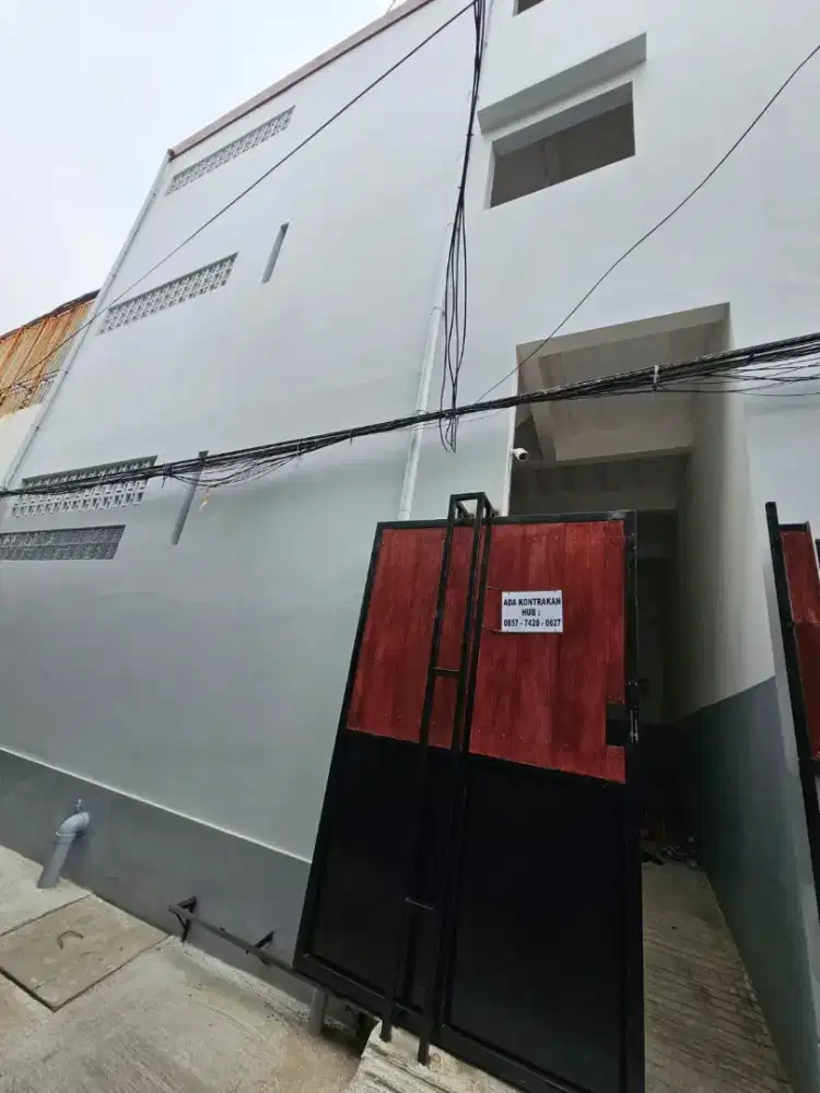 Dijual kosan 20pintu,lokasi strategis dkt klp gading & sunter,priok.