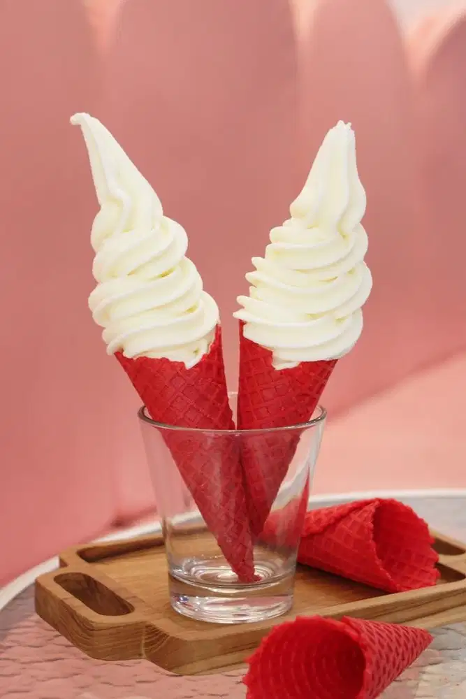 Powder soft ice cream