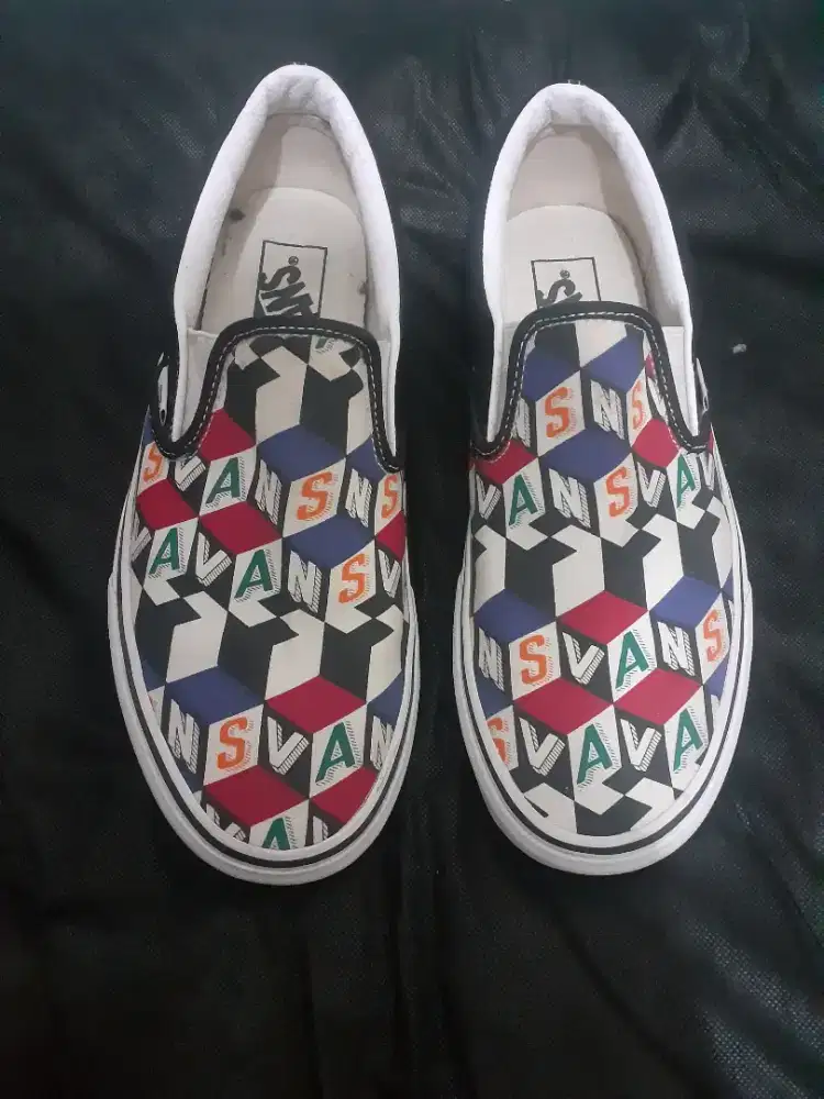 Sepatu Slipon CHECKER CUBE Multicolor